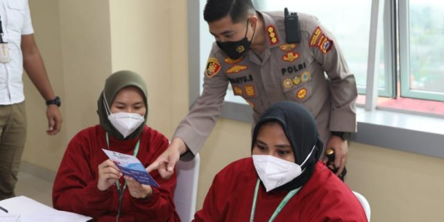 Polresta Tangerang Gelar Vaksinasi Massal
